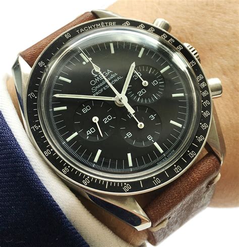 omega moonwatch original